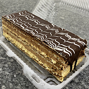 Torte za razne prilike ČOKONUGAT ŠNITA